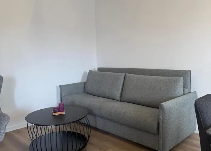 Moderne Fw In Bamberg, Barrierefreier Zugang Und Parkplatz *