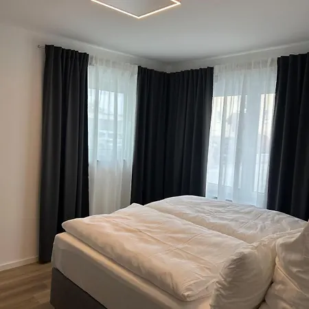 Moderne Fw In Bamberg, Barrierefreier Zugang Und Parkplatz アパート バンベルク