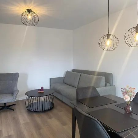 Moderne Fw In Bamberg, Barrierefreier Zugang Und Parkplatz Bamberg